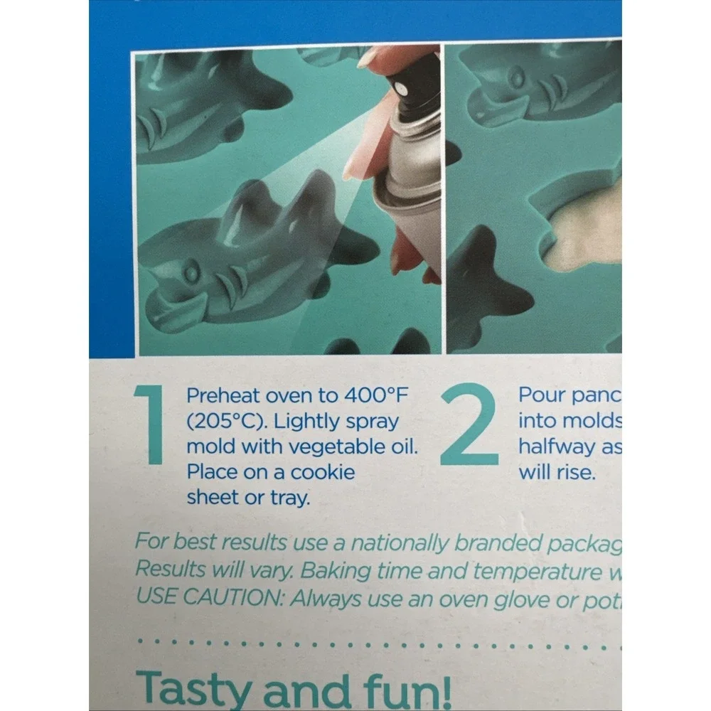 NEW-Mobi 12 Shark Bites Oven-Safe 9.5